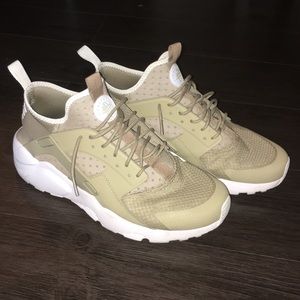 Nike Air Huarache Run Ultra Breathe